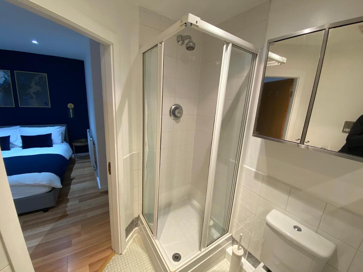 Large 5-Bed City Centre Townhouse With Secure Parking Mánchester Exterior foto