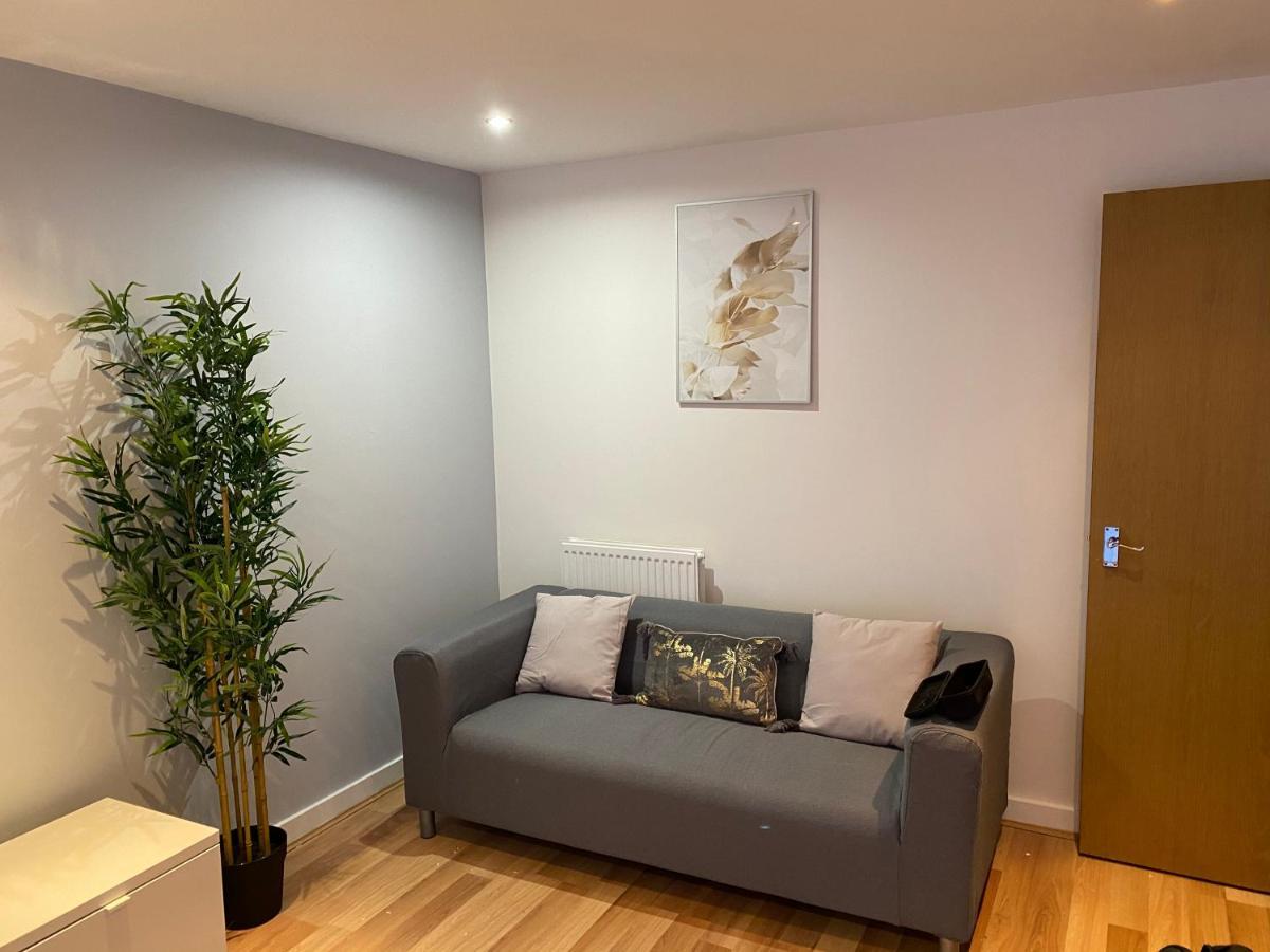 Large 5-Bed City Centre Townhouse With Secure Parking Mánchester Exterior foto